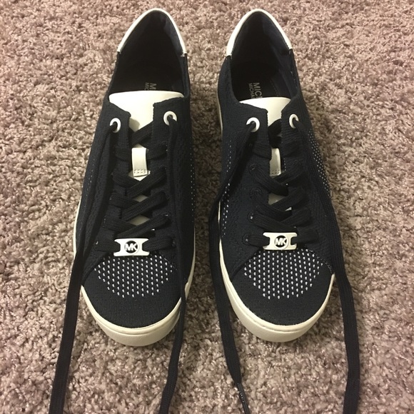 Michael Kors Navy and white sneakers - Picture 1 of 3
